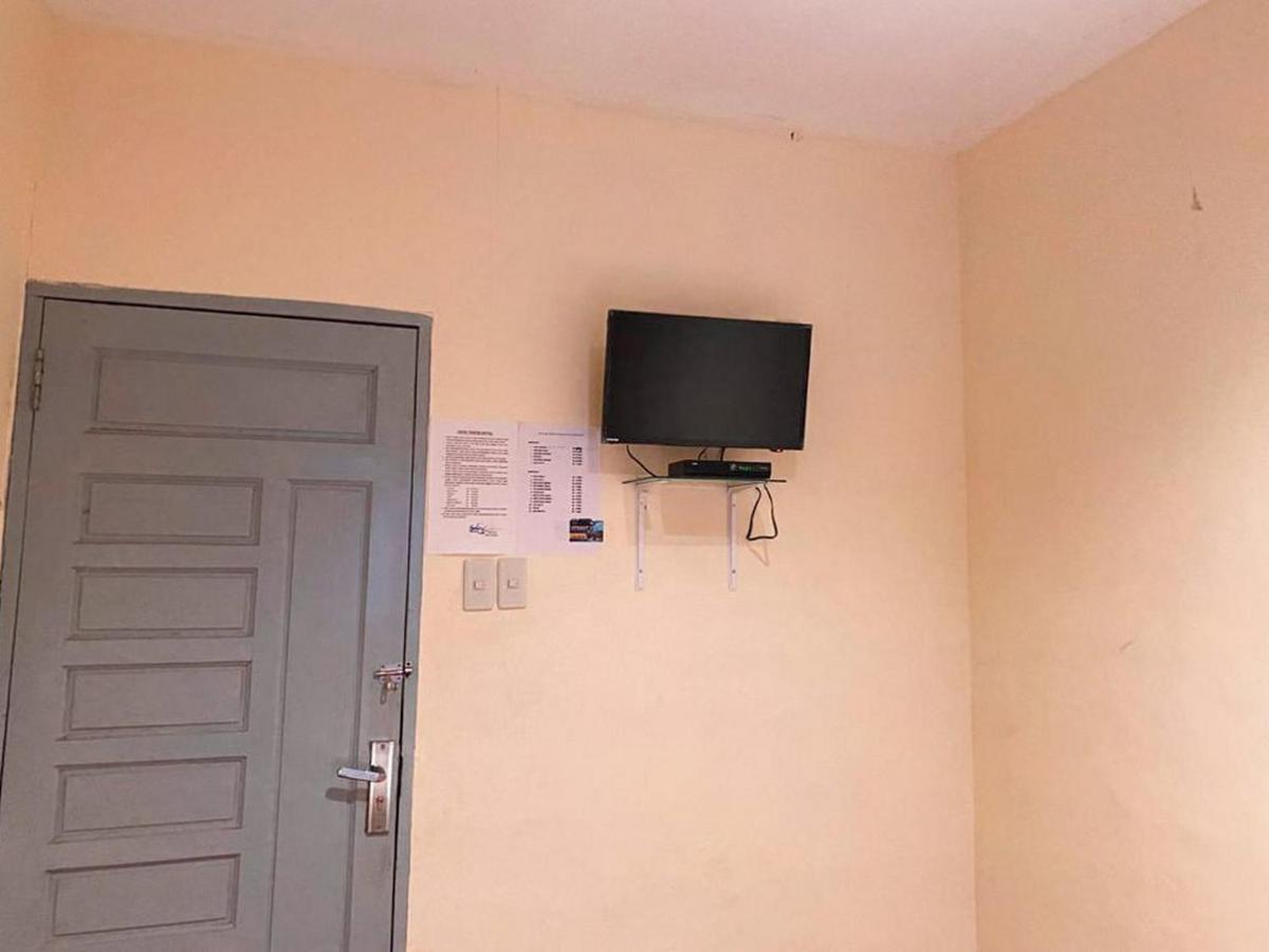 Penginapan Steady Mitra Reddoorz Pematangsiantar Extérieur photo